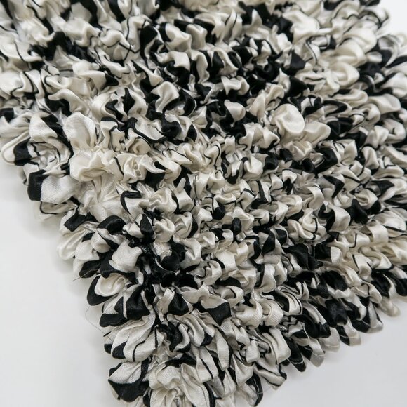 Vintage 90s Black & White Abstract Bubble Popcorn Shirt - Picture 7 of 9